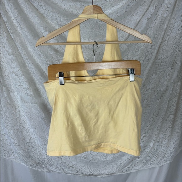 Vintage Pale Yellow Halter Camisole with Built in Bra Support - Picture 5 of 6